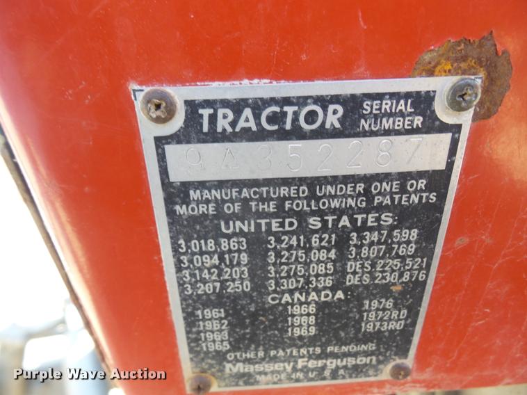 image for item DA8059 1982 Massey-Ferguson 230 tractor