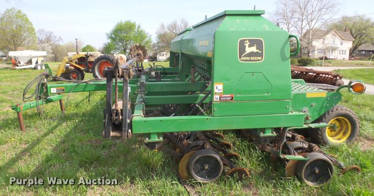 image for item DA8087 John Deere 1560 no-till grain drill