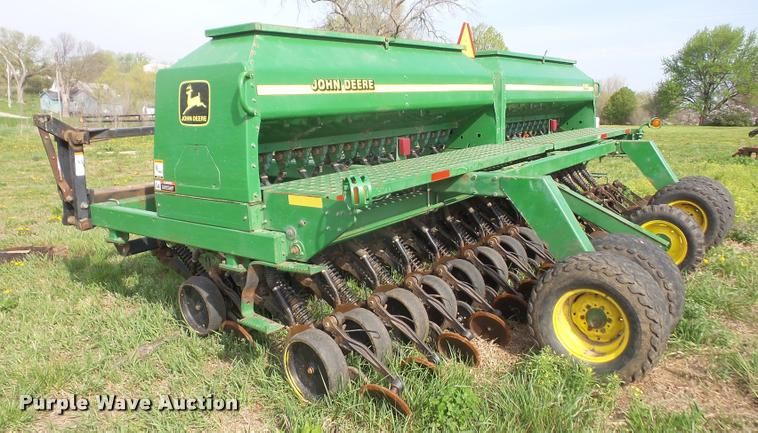 image for item DA8087 John Deere 1560 no-till grain drill
