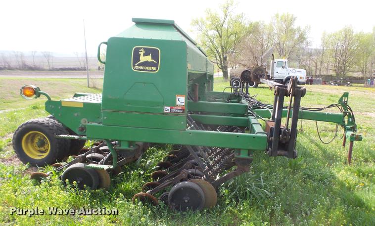 image for item DA8087 John Deere 1560 no-till grain drill