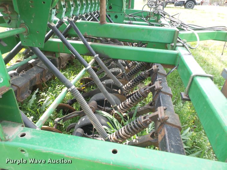 image for item DA8087 John Deere 1560 no-till grain drill
