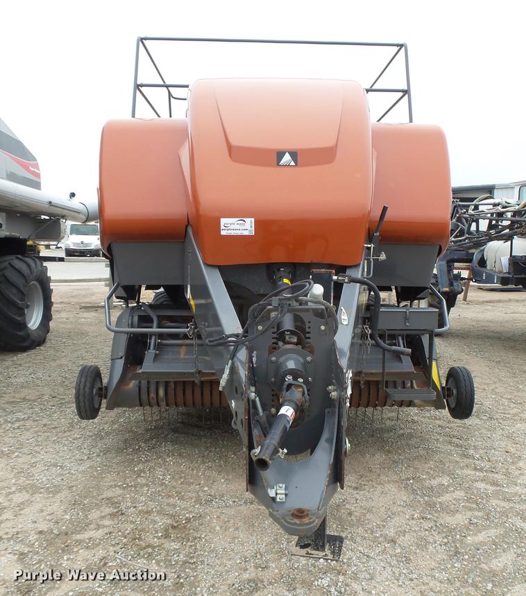 image for item DB2501 2009 Hesston 7444 square baler