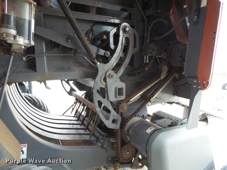 image for item DB2501 2009 Hesston 7444 square baler