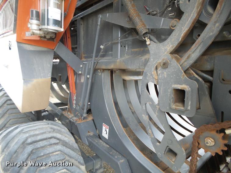 image for item DB2501 2009 Hesston 7444 square baler