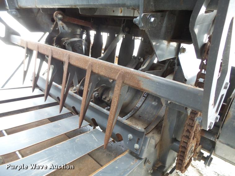 image for item DB2501 2009 Hesston 7444 square baler