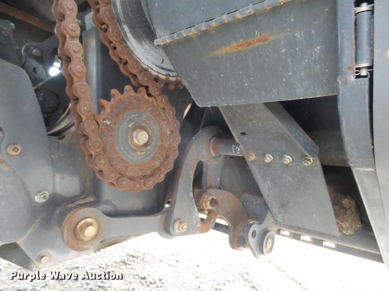 image for item DB2501 2009 Hesston 7444 square baler