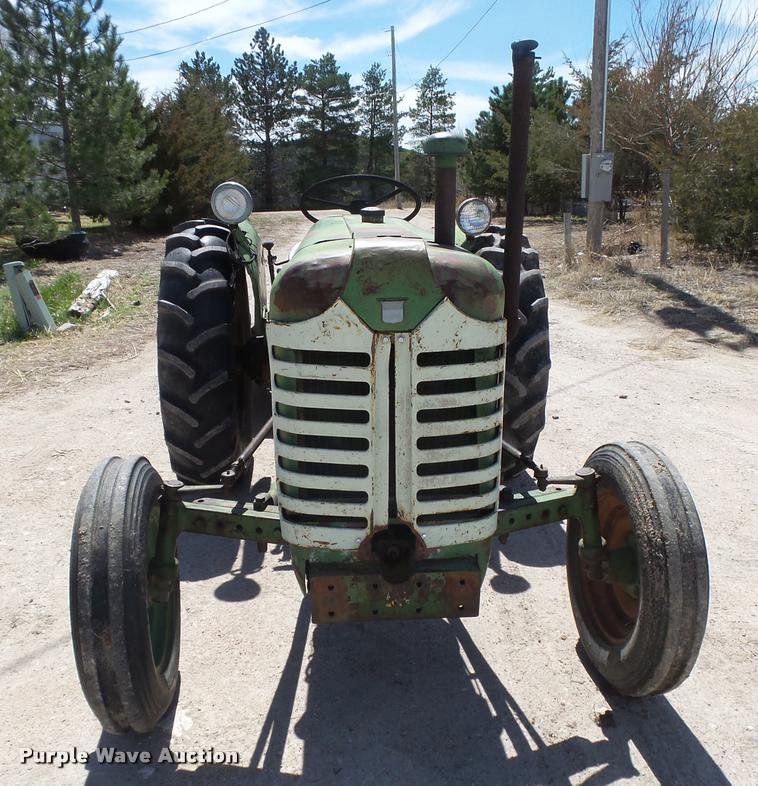 image for item DB2516 Oliver Super 55 tractor