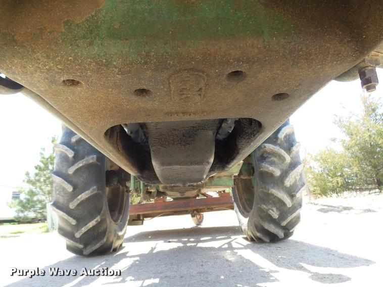 image for item DB2516 Oliver Super 55 tractor