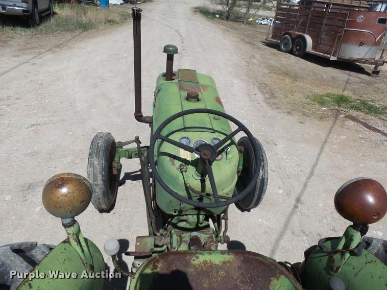 image for item DB2516 Oliver Super 55 tractor
