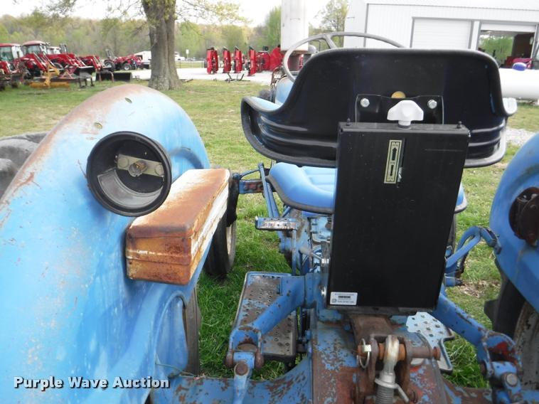 image for item DB3897 Ford 3000 tractor