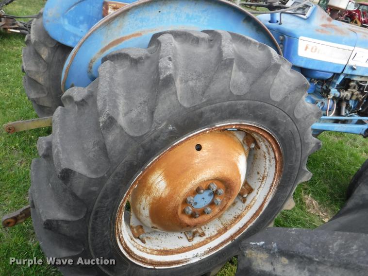 image for item DB3897 Ford 3000 tractor