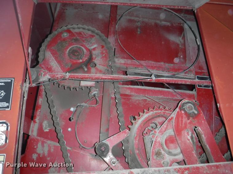 image for item DB3898 1995 Case IH 8580 square baler