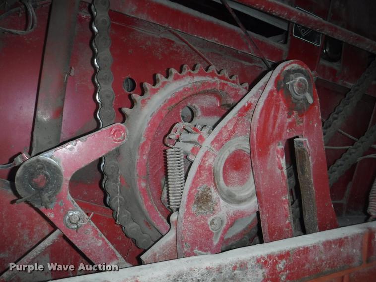 image for item DB3898 1995 Case IH 8580 square baler