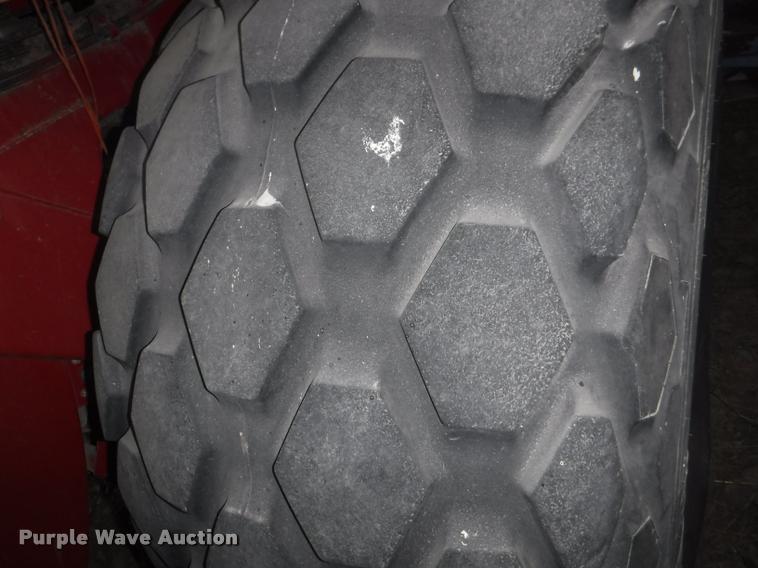 image for item DB3898 1995 Case IH 8580 square baler