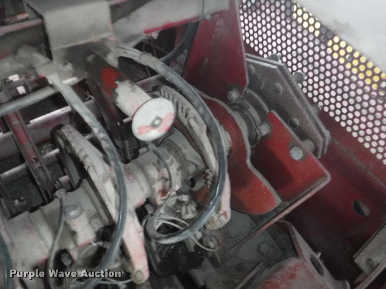 image for item DB3898 1995 Case IH 8580 square baler