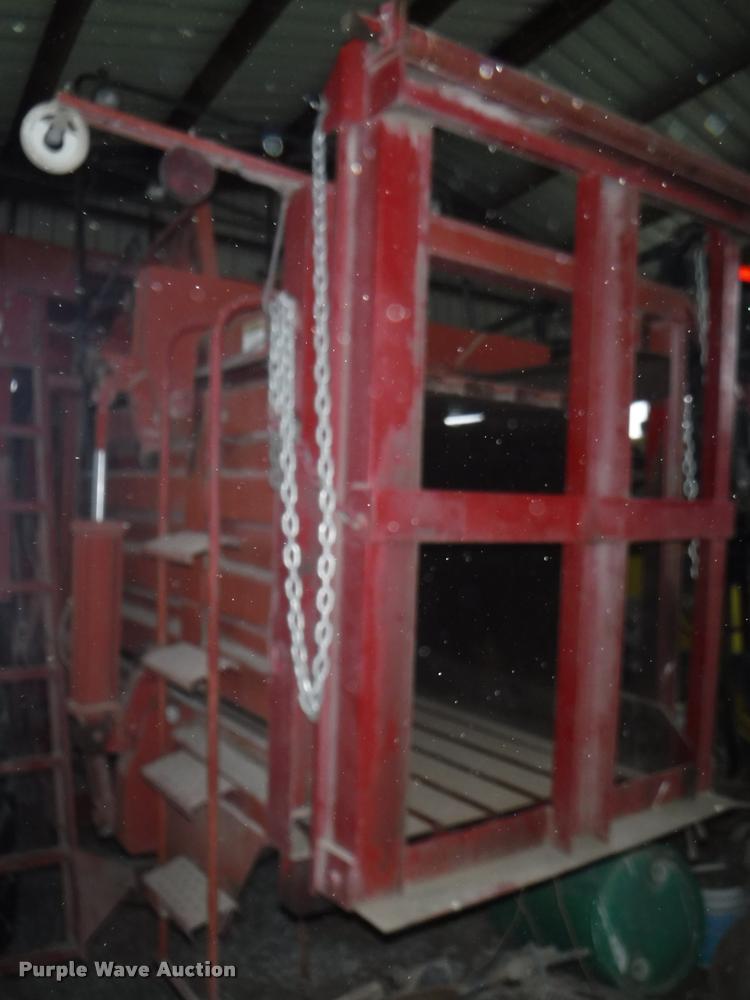 image for item DB3898 1995 Case IH 8580 square baler