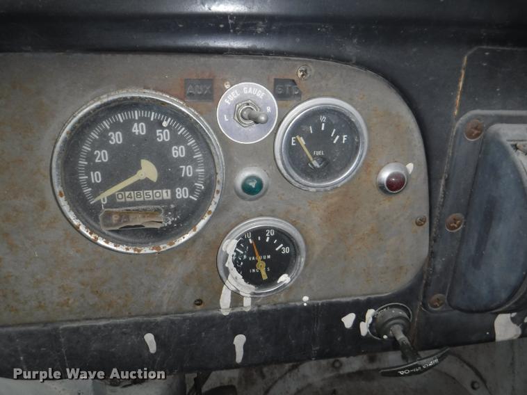 image for item DB3904 1975 International Loadstar 1700 truck cab and chassis