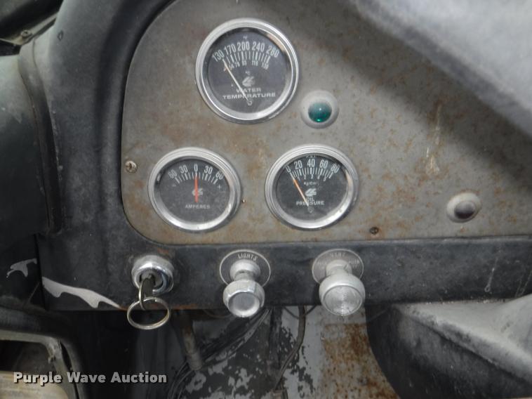 image for item DB3904 1975 International Loadstar 1700 truck cab and chassis