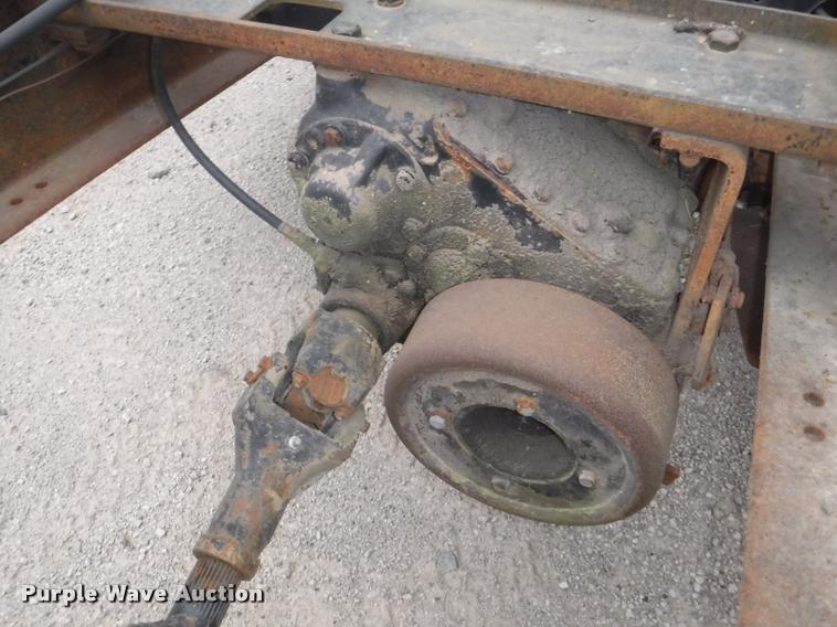 image for item DB3904 1975 International Loadstar 1700 truck cab and chassis