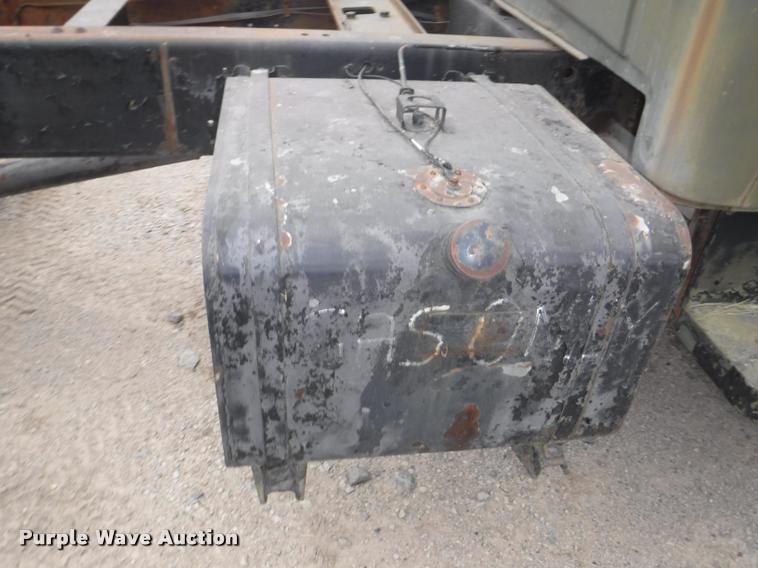 image for item DB3904 1975 International Loadstar 1700 truck cab and chassis