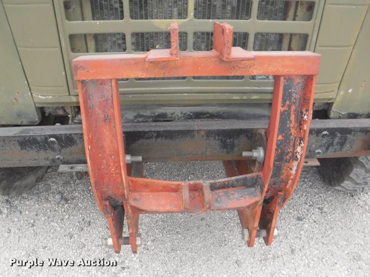 image for item DB3904 1975 International Loadstar 1700 truck cab and chassis