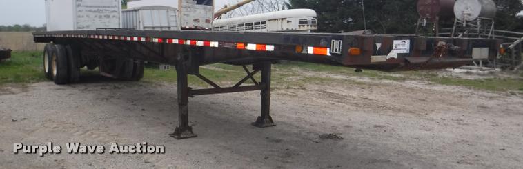image for item DB3906 1988 Trailmobile F71T-6VAA flatbed trailer