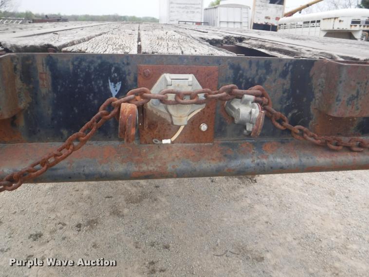 image for item DB3906 1988 Trailmobile F71T-6VAA flatbed trailer