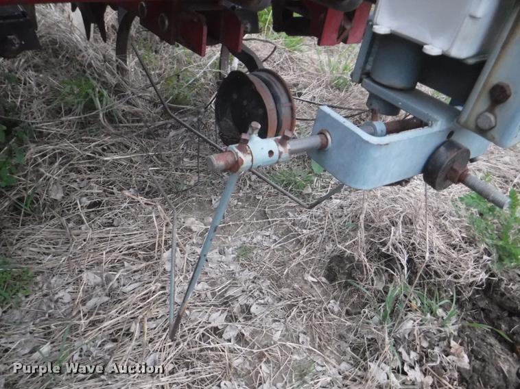 image for item DB3907 Case IH 183 cultivator