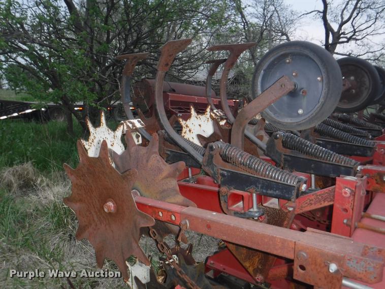 image for item DB3907 Case IH 183 cultivator
