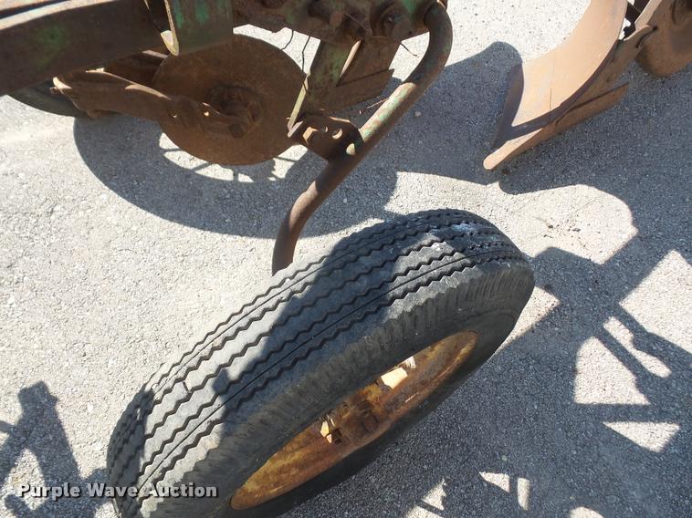 image for item DC9240 John Deere No. 44 two bottom plow
