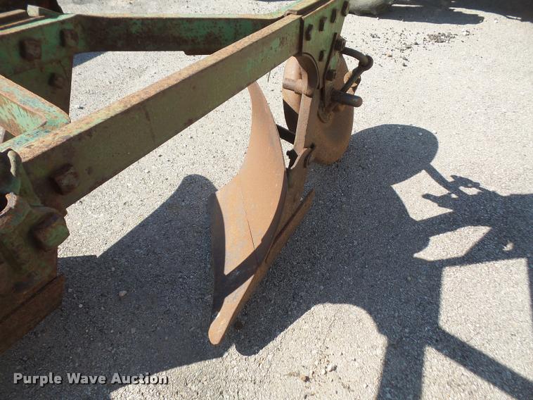 image for item DC9240 John Deere No. 44 two bottom plow