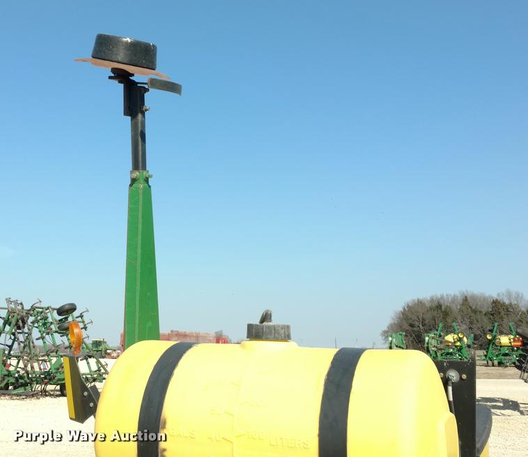 image for item DI9787 2001 John Deere 1750 Max Emerge Plus planter