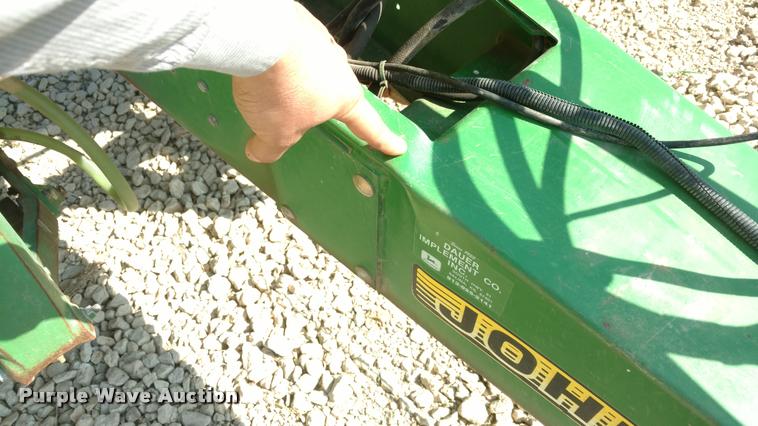 image for item DI9787 2001 John Deere 1750 Max Emerge Plus planter