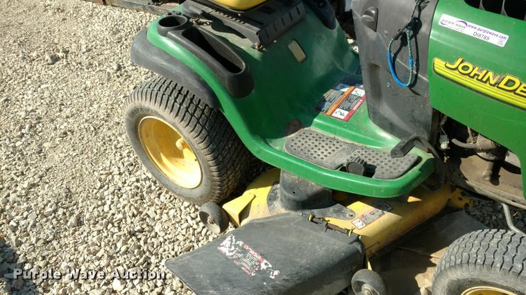 image for item DI9789 John Deere L120 lawn mower