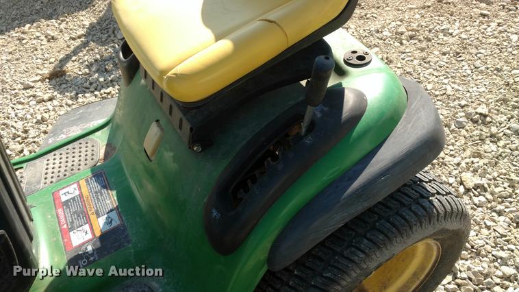 image for item DI9789 John Deere L120 lawn mower