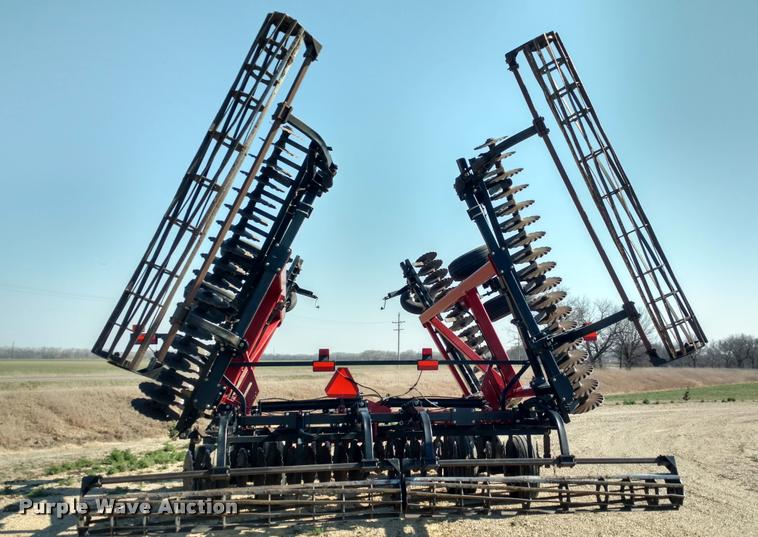 image for item DI9790 2009 Case IH 330 Turbo Till vertical tillage