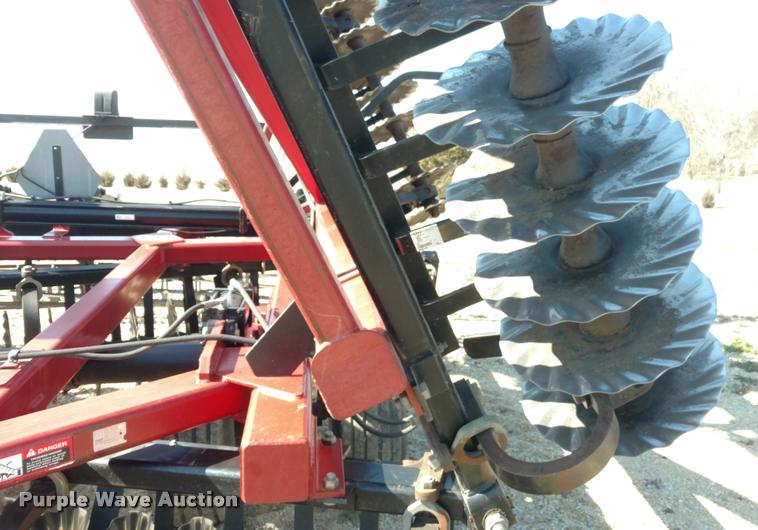 image for item DI9790 2009 Case IH 330 Turbo Till vertical tillage