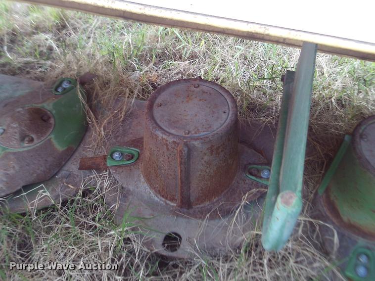 image for item DJ9772 2012 Krone Easy Cut 400 disc mower