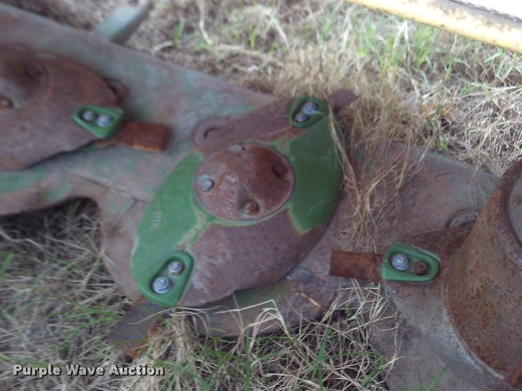 image for item DJ9772 2012 Krone Easy Cut 400 disc mower