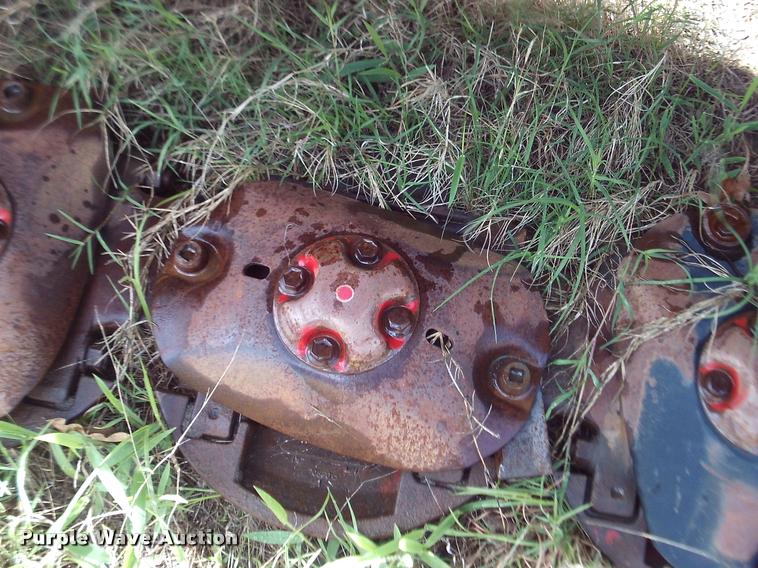 image for item DJ9773 New Holland 617 disc mower