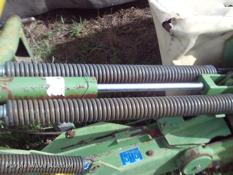 image for item DJ9774 2002 Krone Easy Cut 3285 disc mower