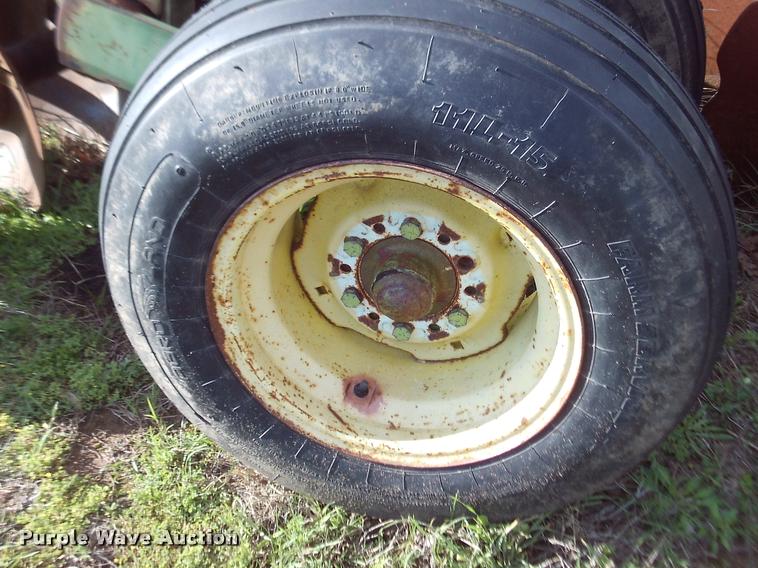 image for item DJ9780 John Deere tandem disk