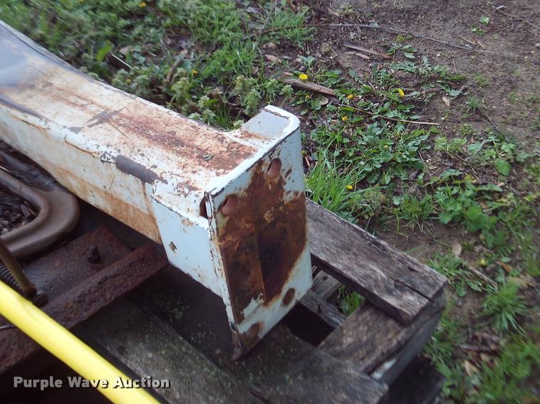 image for item DJ9783 International 2000 loader