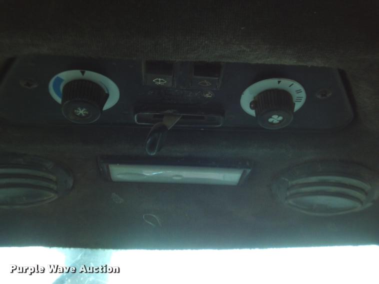 image for item DJ9784 Fiat Hesston 1580DT MFWD tractor