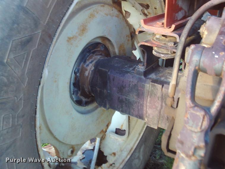 image for item DJ9784 Fiat Hesston 1580DT MFWD tractor