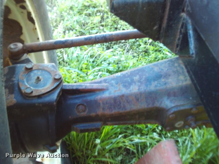 image for item DJ9784 Fiat Hesston 1580DT MFWD tractor