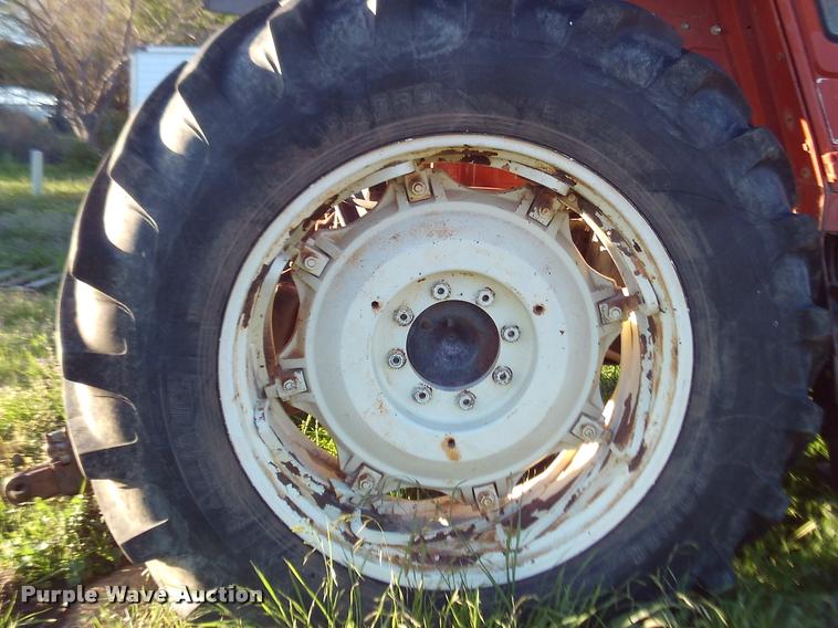 image for item DJ9784 Fiat Hesston 1580DT MFWD tractor