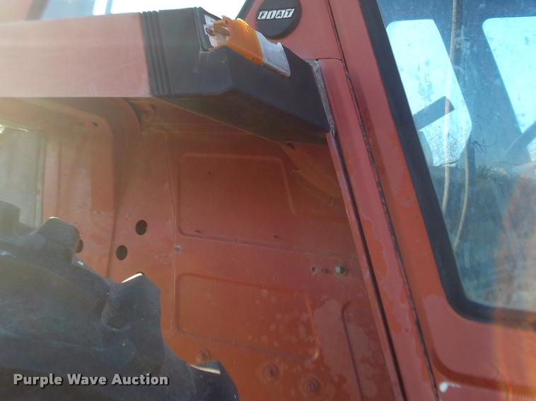 image for item DJ9784 Fiat Hesston 1580DT MFWD tractor