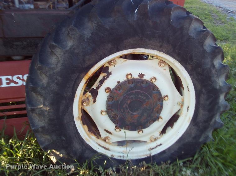 image for item DJ9784 Fiat Hesston 1580DT MFWD tractor