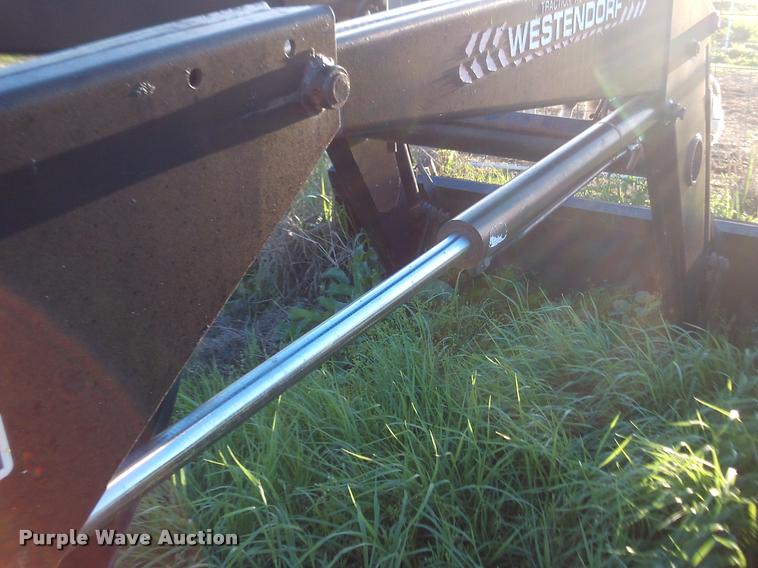 image for item DJ9784 Fiat Hesston 1580DT MFWD tractor